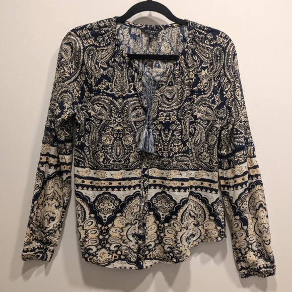 Lucky Brand Blue Cream Long Sleeve Shirt Size Medium - Picture 1 of 5
